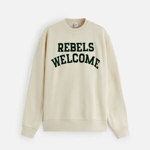 Zara Off-White Crewneck Sweatshirt with Green 'REBELS WELCOME' Print